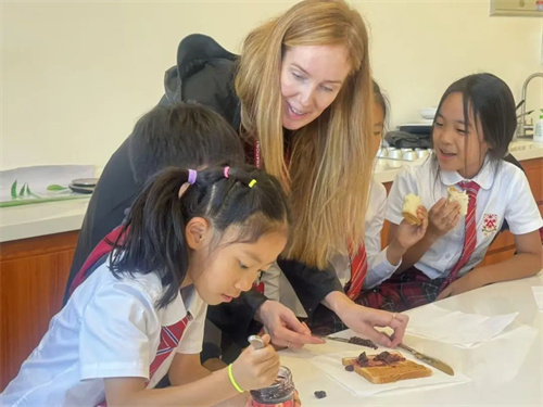 德閎小學部志閎課