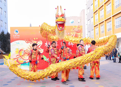 泰晤士高等教育攜手海嘉學校