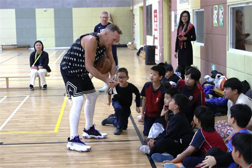 德閎籃球特訓(xùn)營