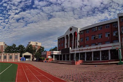 北京海淀區崛起實驗學校主頁介紹!附招生簡章、官方網址