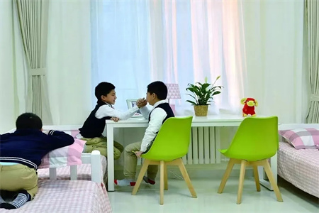 北京市忠德學(xué)校