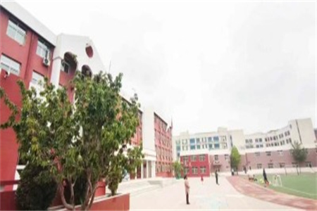 北京市海淀區崛起實驗學校