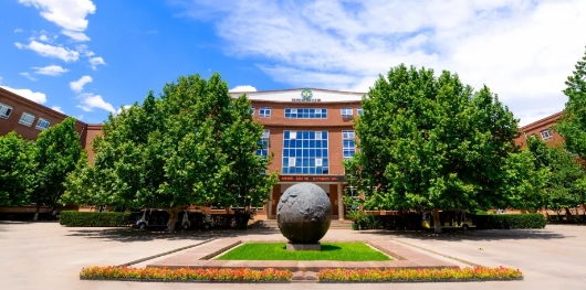 北京海淀區(qū)外國語實(shí)驗(yàn)學(xué)校