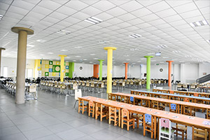 君誠國際雙語學校食堂.jpg