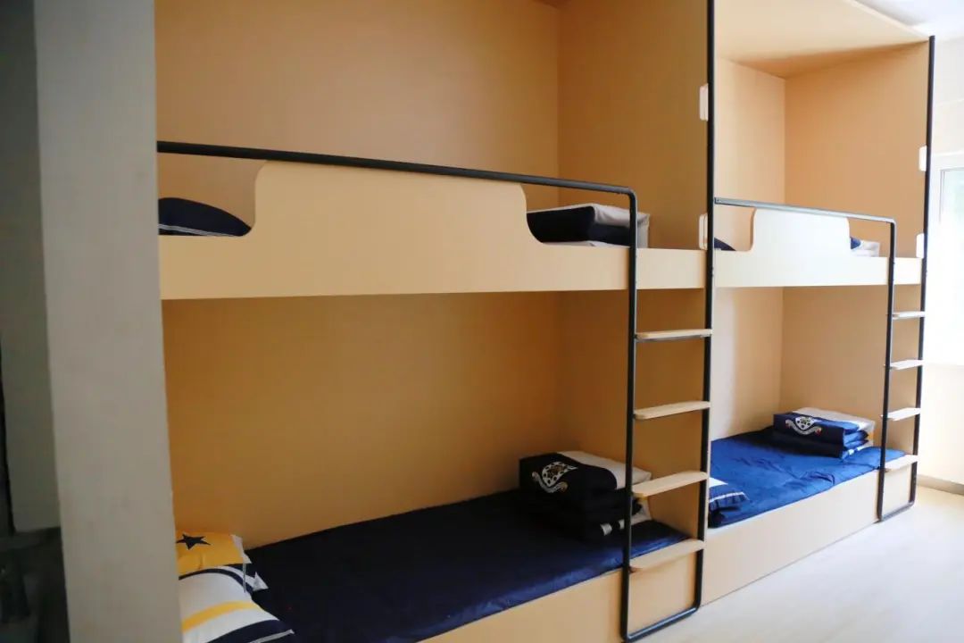 北京市朝陽(yáng)區(qū)赫德學(xué)校金盞校區(qū)環(huán)境-宿舍