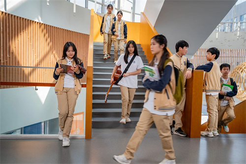 北京市新英才學校HKDSE課程