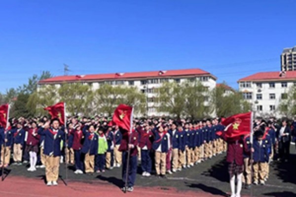 華油榮德小學開展安全教育周活動：關注安全，關愛生命