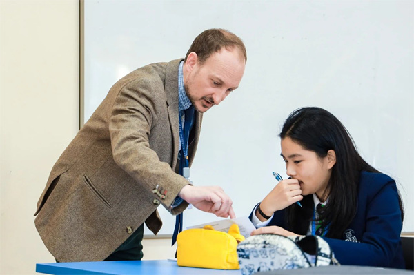 哈羅北京獎學金g