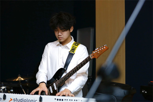 愛迪畢業生專訪|郝子康