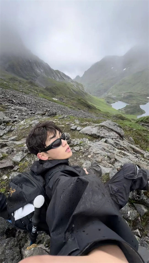 ӿƼW(xu)HnČW(xu)L(fng)