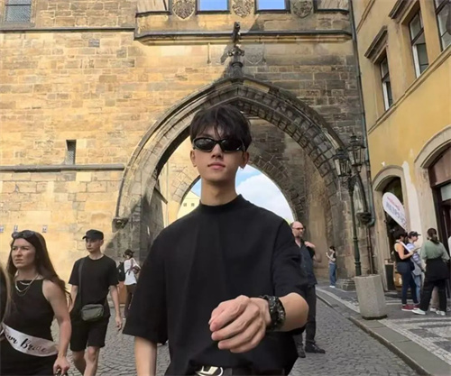 ӿƼW(xu)HnČW(xu)L(fng)