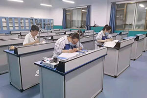 北京市師達中學校園