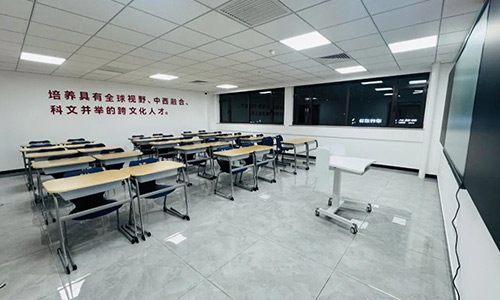 г(yng)^(q)W(xu)У