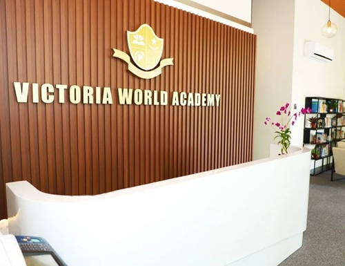 六力學(xué)校維多利亞預(yù)備課程中心