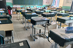 華油榮德小學舉辦期中線下家長會活動：以愛相約，共話成長！